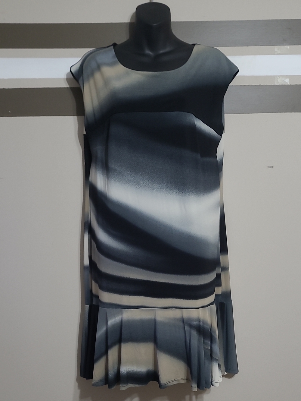 Sheena's Black/White/Tan/Slate Grey Sleeveless Gradient Stripe Midi Dress Sz XL